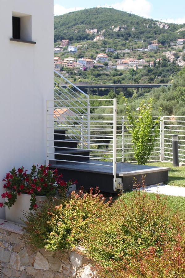 Apartmán Abelia 4 Pietra Ligure Exteriér fotografie